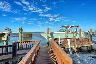 3530 Mistletoe Ln, Longboat Key, FL 34228 - Photo 16