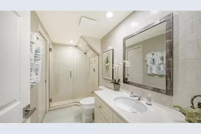 3530 Mistletoe Lane, Longboat Key, FL 34228 - Photo 30