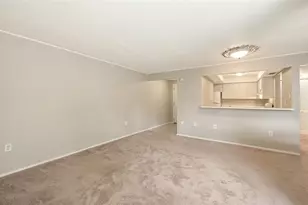 2121 Wood St, Sarasota, FL 34237 - Photo 6