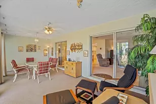 6948 W Country Club Dr N, Sarasota, FL 34243 - Photo 12