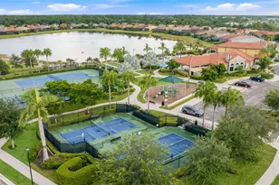 20285 Symphony Pl, Venice, FL 34293 - Photo 38
