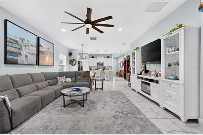 7735 Ridgelake Circle, Bradenton, FL 34203 - Photo 10
