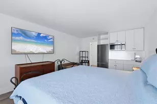 7150 N Tamiami Trl, Sarasota, FL 34243 - Photo 14