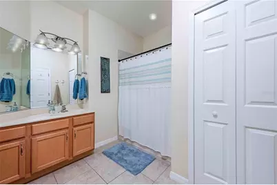 3698 Parkridge Circle #26-104, Sarasota, FL 34243 - Photo 8