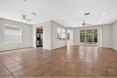 6744 45th Terrace E, Bradenton, FL 34203 - Photo 4