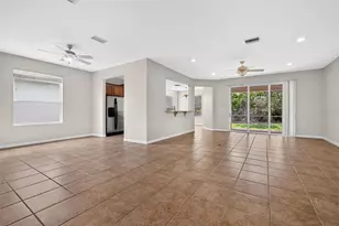 6744 45th Terrace E, Bradenton, FL 34203 - Photo 4