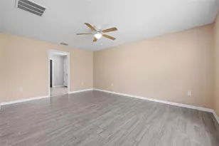 304 Cascade Bend Dr, Ruskin, FL 33570 - Photo 14