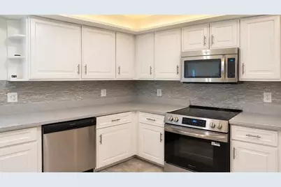 5429 Stoneybrook Lane #102, Bradenton, FL 34203 - Photo 12