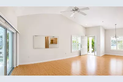5429 Stoneybrook Lane #102, Bradenton, FL 34203 - Photo 6