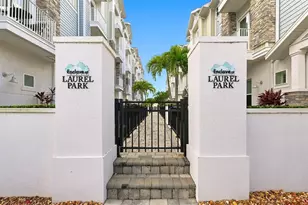 516 Laurel Pk Dr, Sarasota, FL 34236 - Photo 8