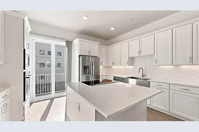 516 Laurel Park Drive, Sarasota, FL 34236 - Photo 16