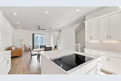 516 Laurel Park Drive, Sarasota, FL 34236 - Photo 18