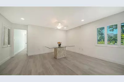 4750 Gulf Of Mexico Drive #Villa 8, Longboat Key, FL 34228 - Photo 12