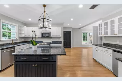 1585 South Drive, Sarasota, FL 34239 - Photo 14