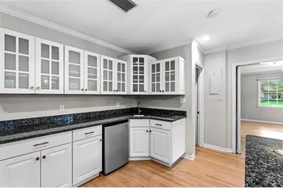 1585 South Drive, Sarasota, FL 34239 - Photo 18