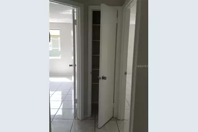 262 Manor Road, Venice, FL 34293 - Photo 8