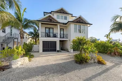 239 S Harbor Drive, Holmes Beach, FL 34217 - Photo 40
