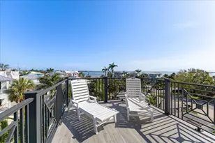 239 S Harbor Dr, Holmes Beach, FL 34217 - Photo 38