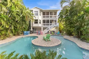 508 Spring Ave, Anna Maria, FL 34216 - Photo 2