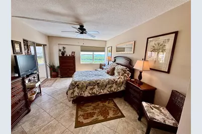 1700 Benjamin Franklin Drive #9E, Sarasota, FL 34236 - Photo 32