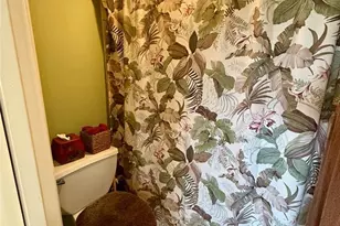 1700 Benjamin Franklin Dr, Sarasota, FL 34236 - Photo 38