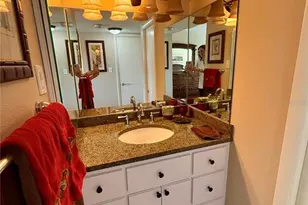 1700 Benjamin Franklin Dr, Sarasota, FL 34236 - Photo 36