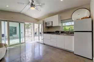 2121 Palm Terrace, Sarasota, FL 34231 - Photo 24