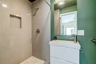 2121 Palm Terrace, Sarasota, FL 34231 - Photo 26
