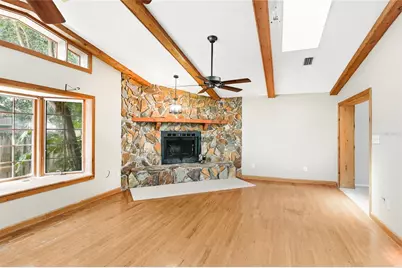 802 Embassy Road, Largo, FL 33771 - Photo 4