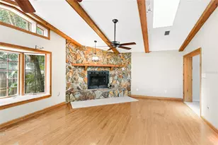 802 Embassy Rd, Largo, FL 33771 - Photo 4