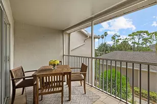 9580 High Gate Dr, Sarasota, FL 34238 - Photo 8