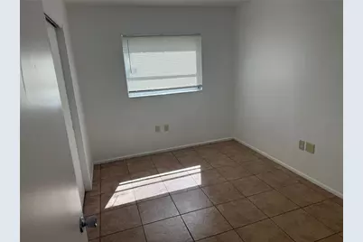 3412 Spainwood Drive, Sarasota, FL 34232 - Photo 12
