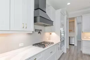 6233 Rivo Lks Blvd, Sarasota, FL 34241 - Photo 14