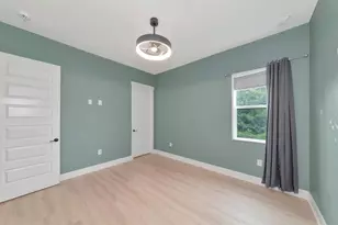 6233 Rivo Lks Blvd, Sarasota, FL 34241 - Photo 24