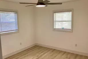 2370 Bahia Vista St, Sarasota, FL 34239 - Photo 10