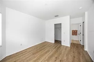 5469 Ashton Manor Dr, Sarasota, FL 34233 - Photo 14
