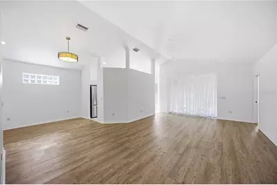 5469 Ashton Manor Drive, Sarasota, FL 34233 - Photo 6