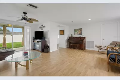 7234 Oakshire Drive, Port Richey, FL 34668 - Photo 6