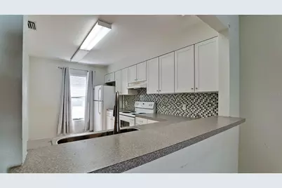 6019 27th Street W #6019, Bradenton, FL 34207 - Photo 2