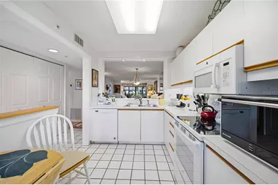5627 Ashton Way #5627, Sarasota, FL 34231 - Photo 10