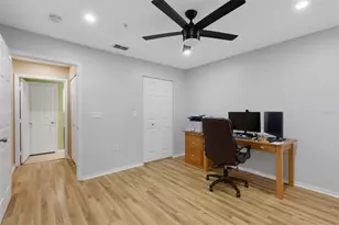 8809 Manor Loop, Lakewood Ranch, FL 34202 - Photo 32