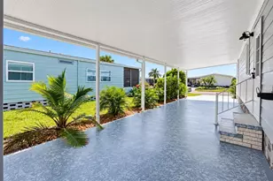 8534 Imperial Cir, Palmetto, FL 34221 - Photo 8