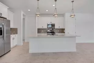 8177 Sternway Rd, Sarasota, FL 34240 - Photo 10