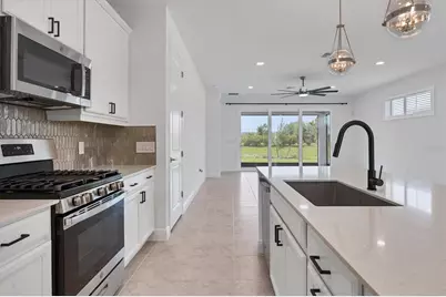 8177 Sternway Road, Sarasota, FL 34240 - Photo 14