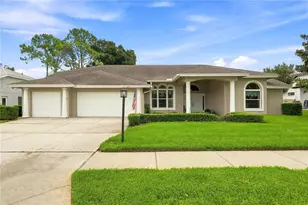 679 Litchfield Ln, Dunedin, FL 34698 - Photo 6