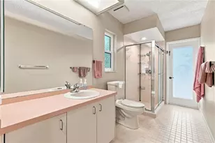 679 Litchfield Ln, Dunedin, FL 34698 - Photo 38