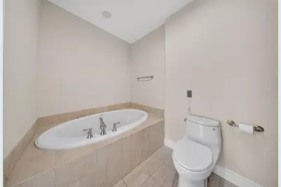 1233 N Gulfstream Avenue #401, Sarasota, FL 34236 - Photo 20