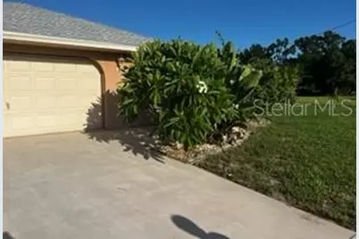 7506 Spinnaker Boulevard, Englewood, FL 34224 - Photo 2