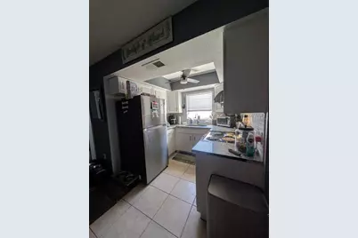 1854 Debbie Street, Sarasota, FL 34231 - Photo 4