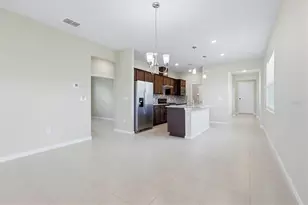 8610 Backshore Ln, Parrish, FL 34219 - Photo 12